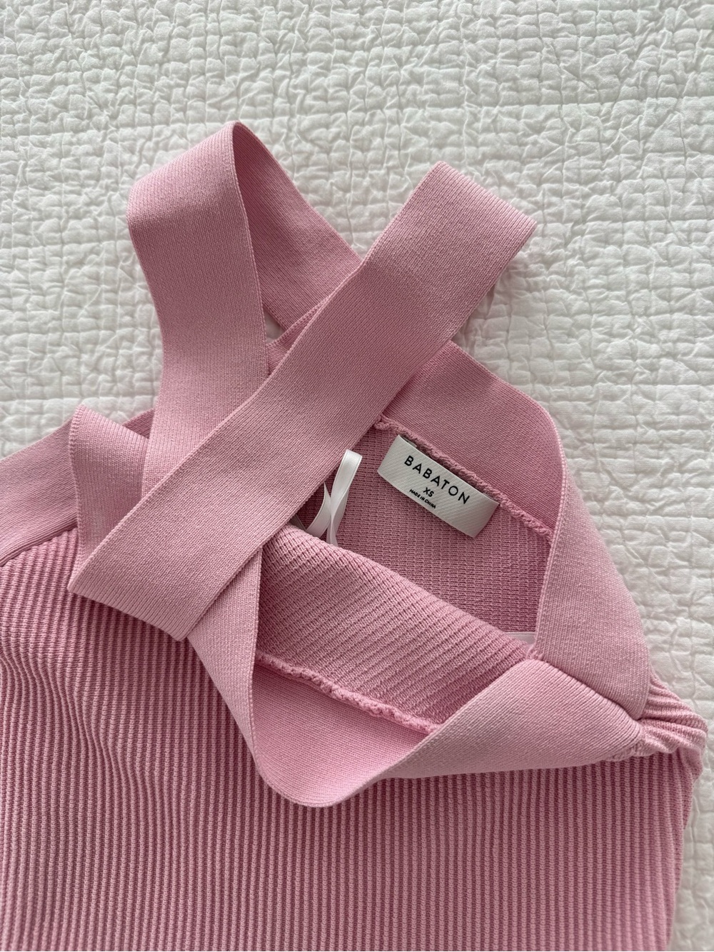 Aritzia Babaton Cross-Strap Ribbed Halter Top - Picture 3 of 4